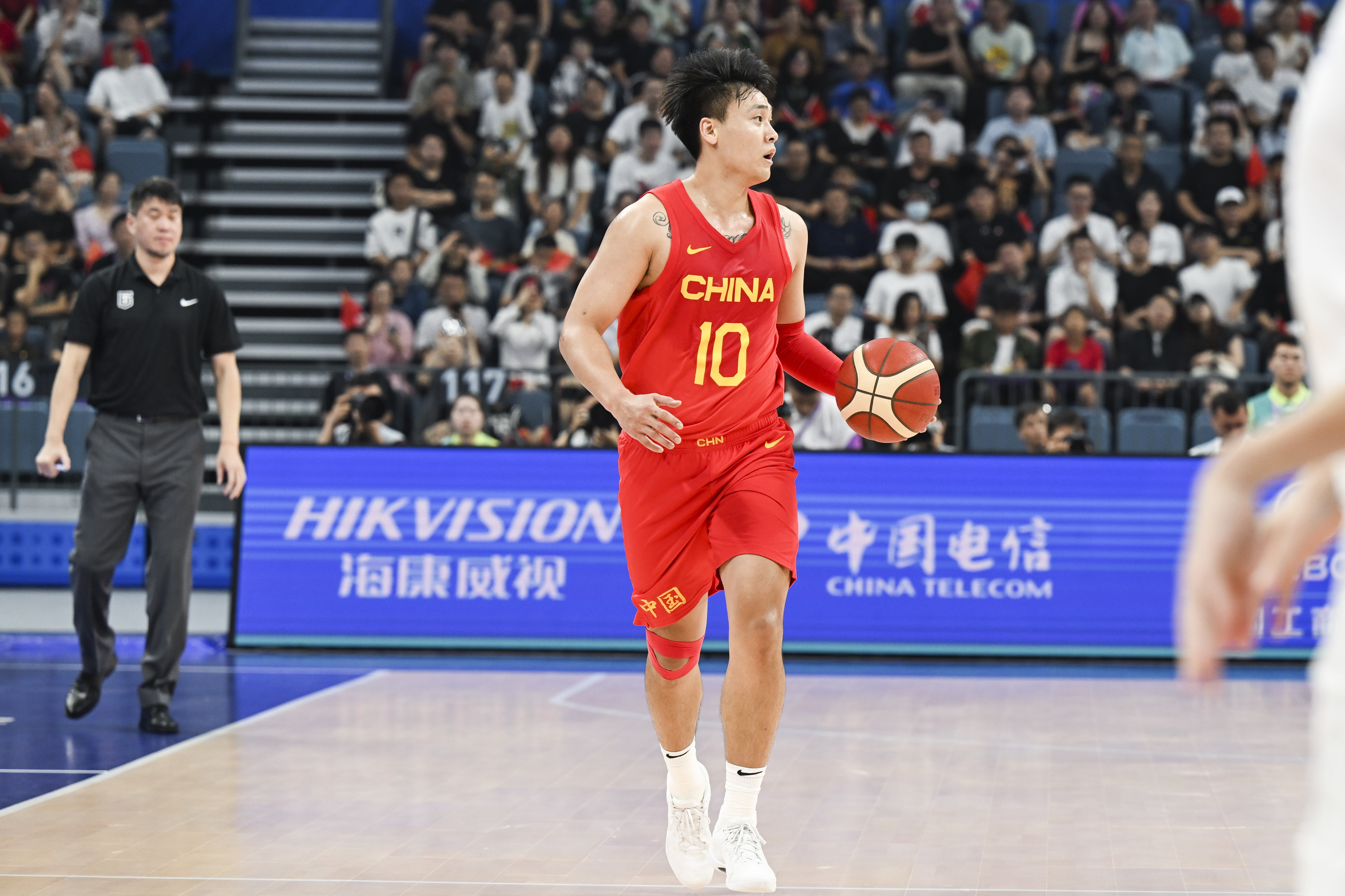 郭士強:因為趙睿周琦隊內最老 選他們當隊長(cháng)副隊長(cháng)帶動(dòng)年輕人