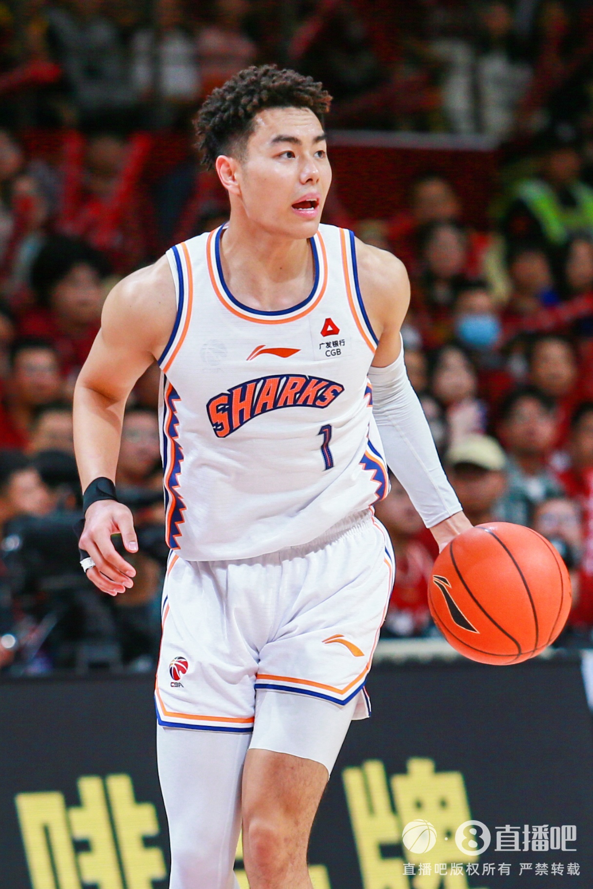  狀態(tài)火熱！李添榮15投10中&三分12中7 得到28分3板2助