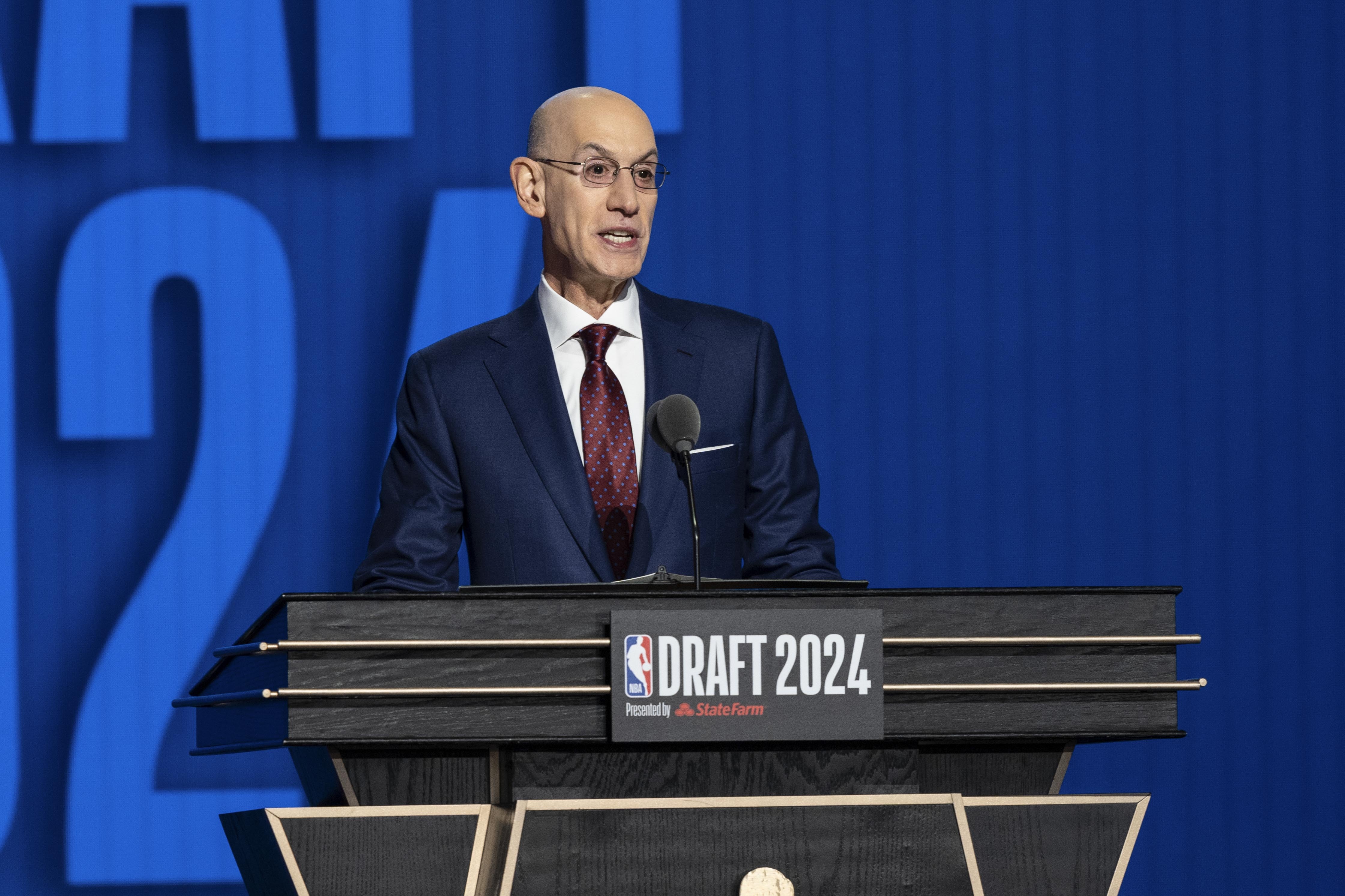  NBA總經(jīng)理：蕭華癡迷錦標賽 附加賽/季中賽/全明星 還沒(méi)證明有益