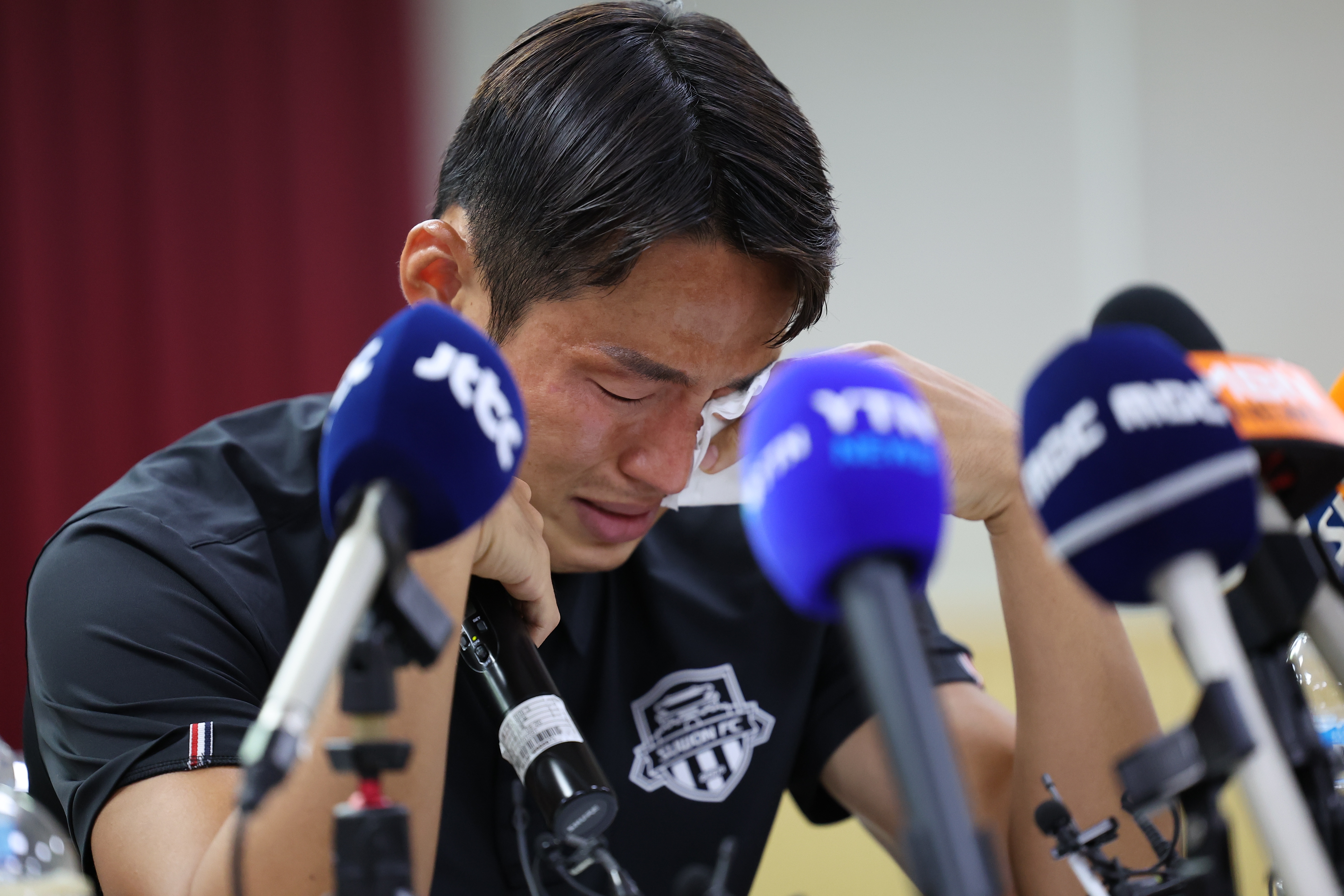 韓媒關(guān)注孫準浩證詞:此前球員否認現在承認 判決真實(shí)性尚不清楚