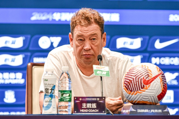  斯盧茨基：本賽季爭冠隊伍有5支 上次主場(chǎng)贏(yíng)國安是15年對我沒(méi)影響