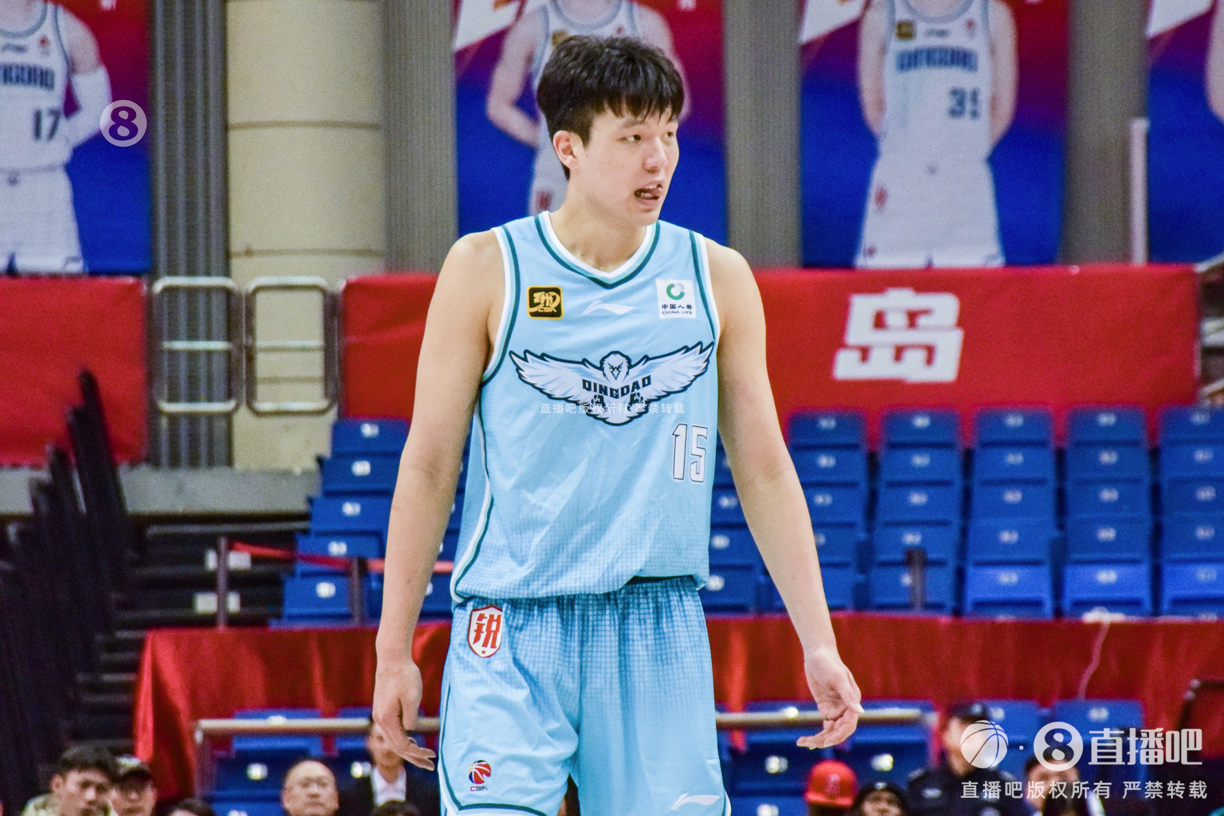 青島VS上海大名單:楊瀚森洛夫頓領(lǐng)銜 梅肯首秀 3外援VS3外援