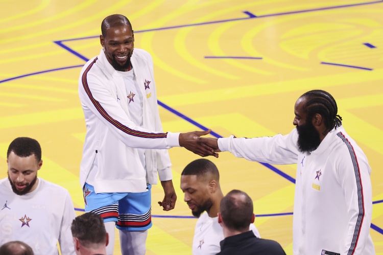  KD：以前的全明星也是最后才上強度 但現在三分進(jìn)太多比賽失控了